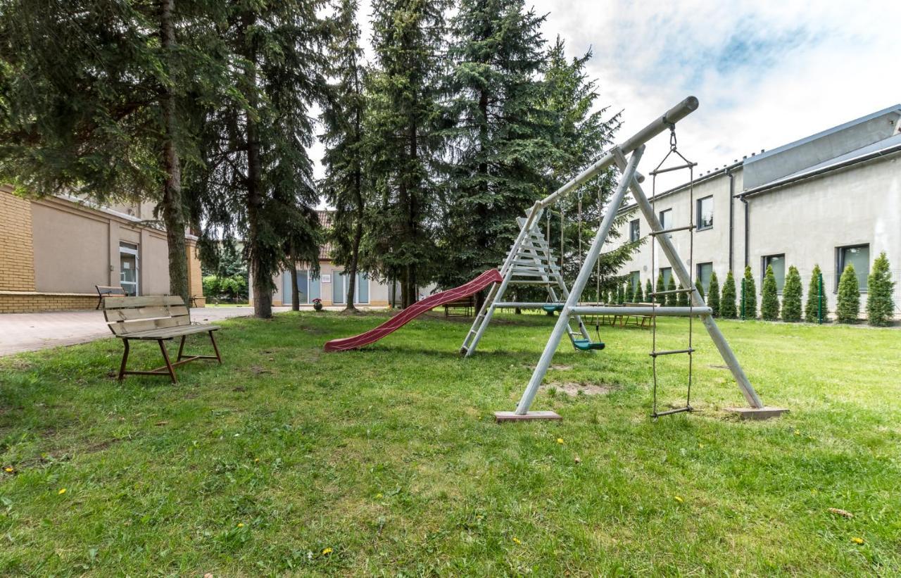 Motel Silver Konstantynów Łódzki Exteriör bild
