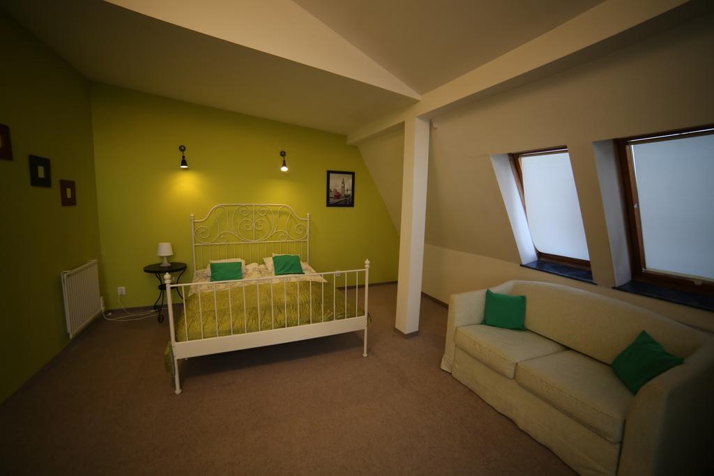 Motel Silver Konstantynów Łódzki Rum bild
